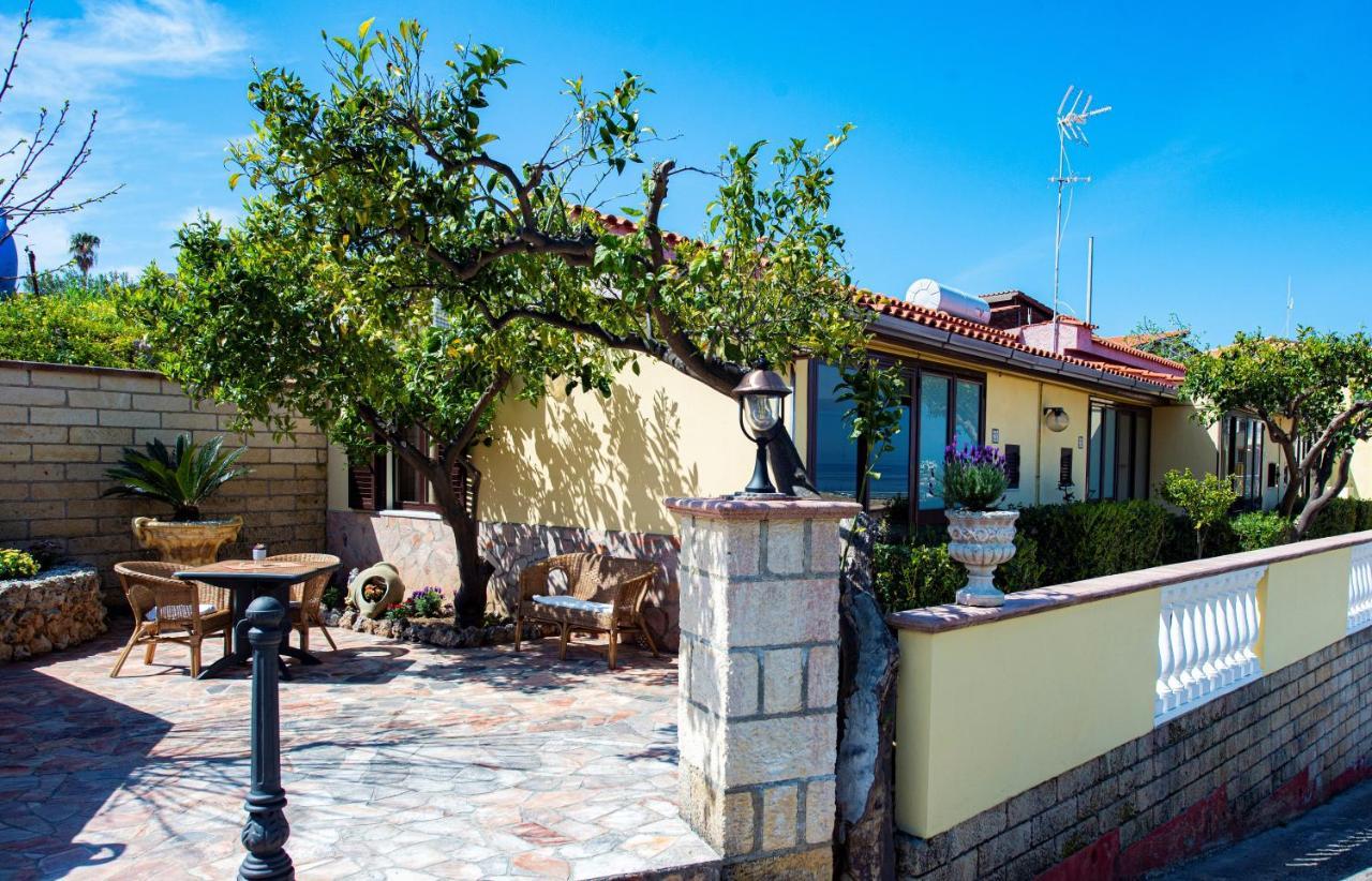 Aparthotel Residenza La Grazia Tropea - Free Parking - Exterior foto