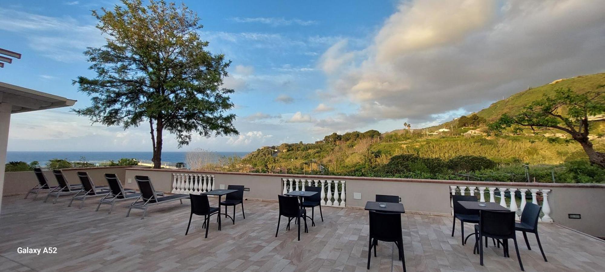 Aparthotel Residenza La Grazia Tropea - Free Parking - Exterior foto